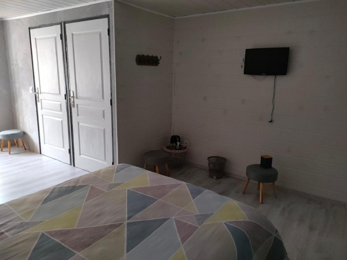 Hotel Les Remparts Nozeroy Kültér fotó