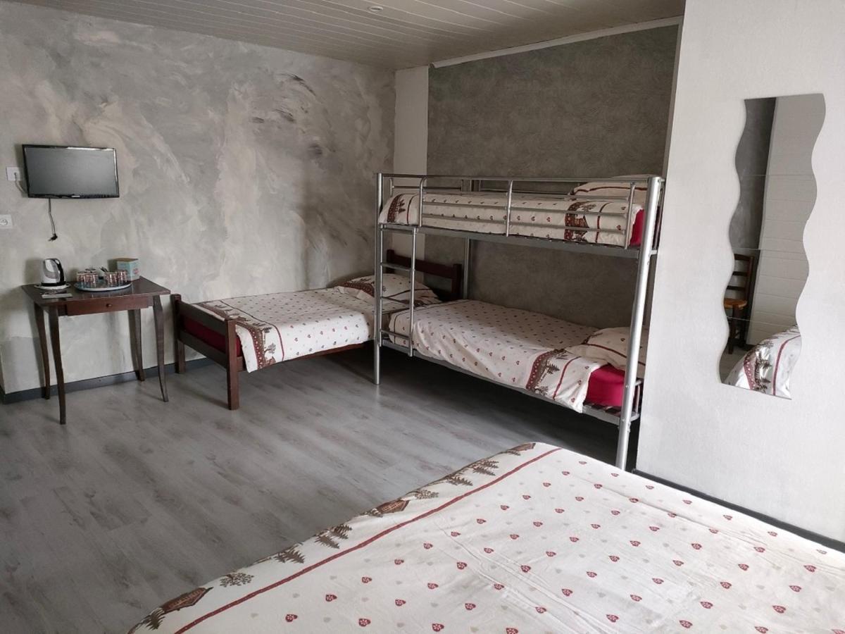 Hotel Les Remparts Nozeroy Kültér fotó